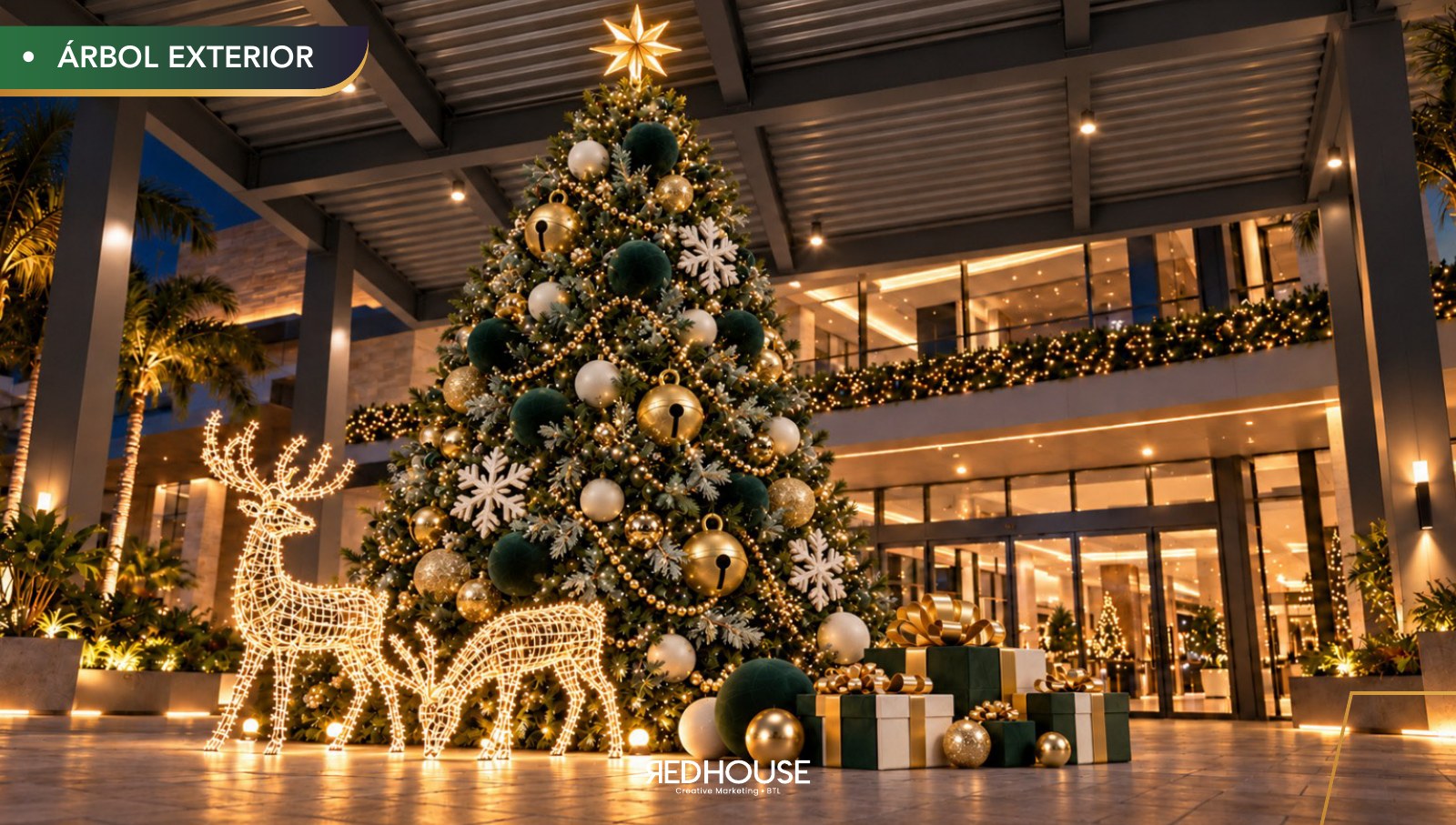Árbol navideño exterior